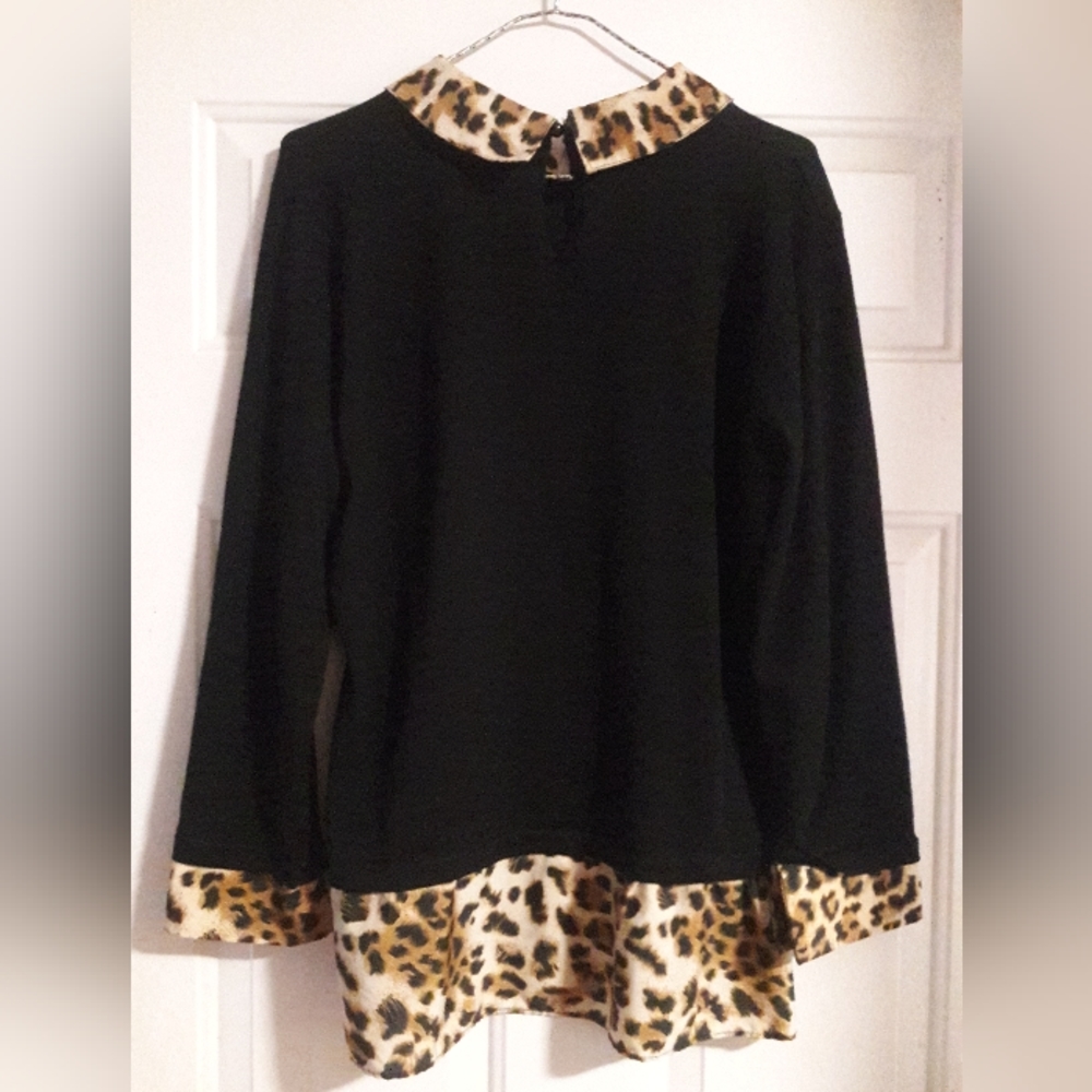 Vila Milano animal Print Trim Black Sweater